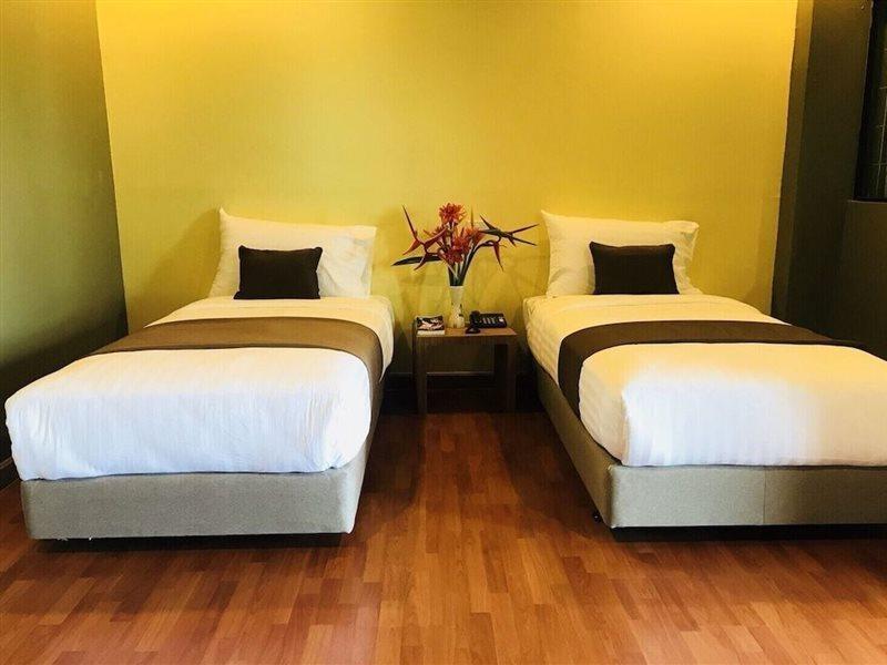 Work Den Chiangrai Hotel Chiang Rai Bagian luar foto